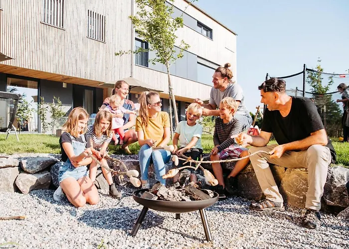 Liselotte * Neukirch (Tubingen)